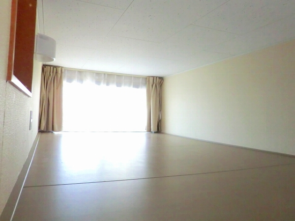 レオパレスエスペランサ108号室 ロフト付き