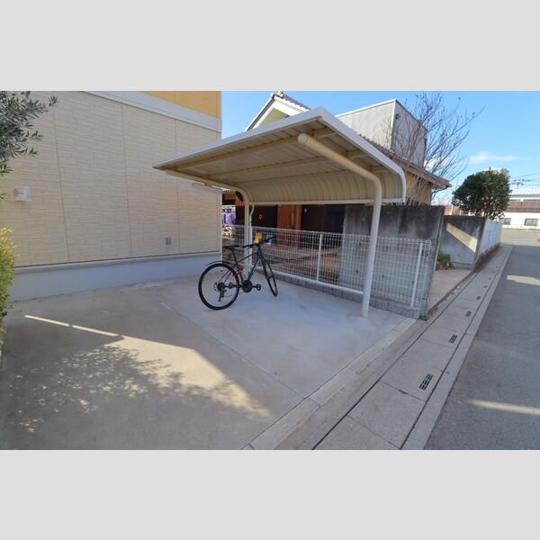 リリーグランジュ大宮Ⅱ 駐輪場