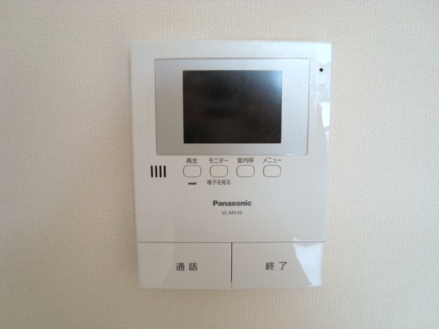 スカイウォーター102号室 カメラ付インターホン（イメージ）
