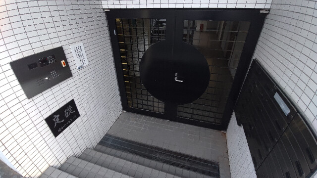 グローリア初穂阿佐ヶ谷1階 エントランス