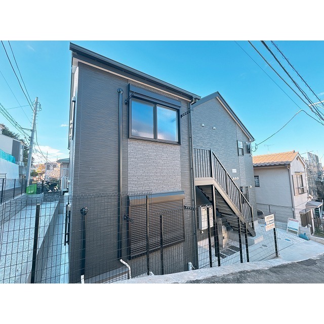 ラフィーネ三ツ沢南町 外観