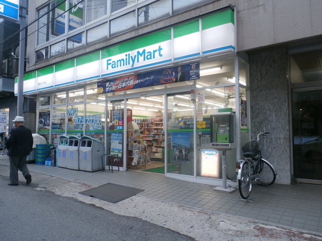 アーバンハウス・タツミ0202号室 ファミリーマート溝の口中央店