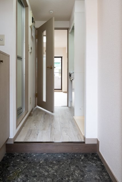 ガラ・シティ高井戸3階 玄関