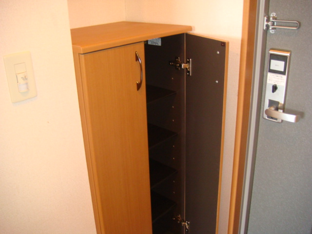 ビオス北朝霞711号室 シューズボックス