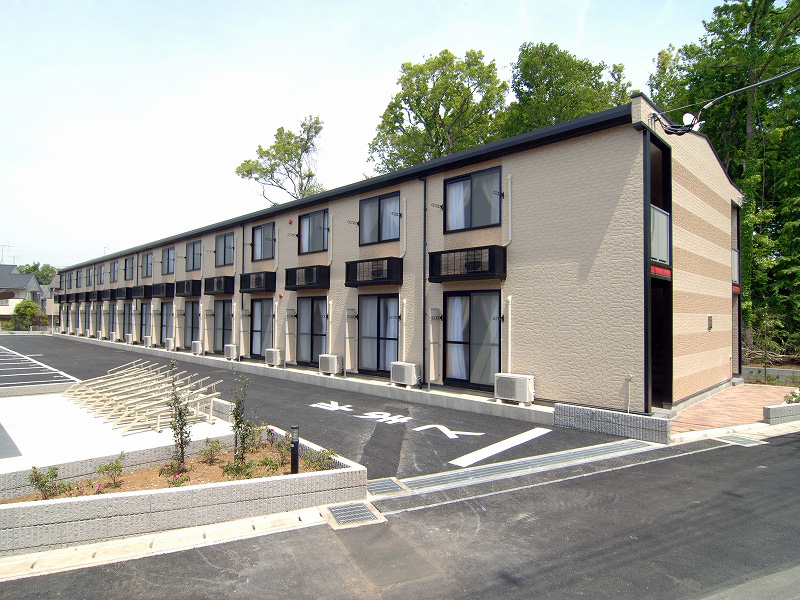 レオパレスフラワーの外観画像