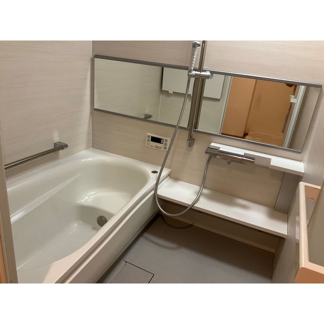 ファミリーフィールズ大宮壱番館103号室 お風呂