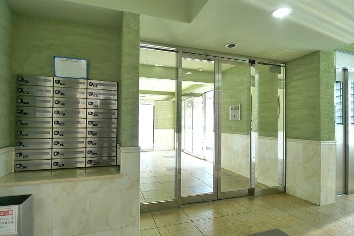 グラントレゾール明大前3階 外観