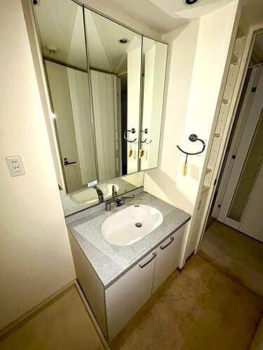 ライオンズシティ錦糸町北斎通り 独立洗面台