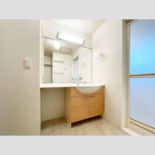 Sejour BoW(セジュール　ボウ)301号室 洗髪洗面化粧台