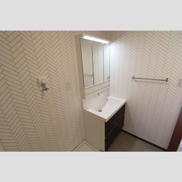 アルカイックシャトー　東館 洗面所