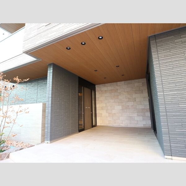 Grace Court YAMATO エントランス