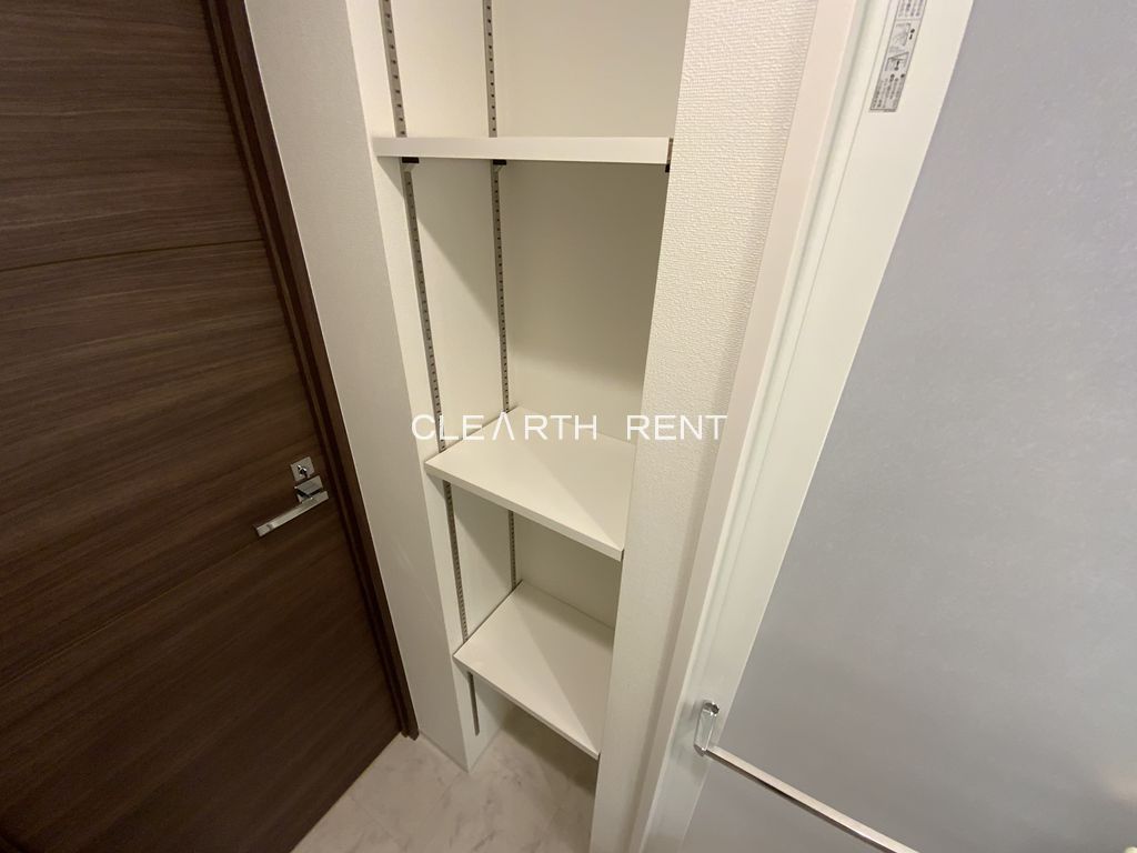 コンシェリア大塚 ＣＲＯＳＳＩＡ8階 リネン庫