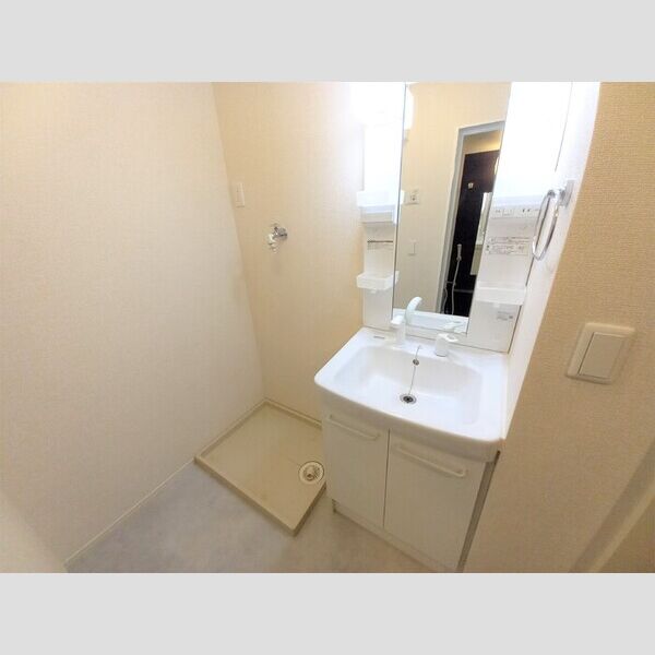 roi del'ours　Ⅱ 洗髪洗面化粧台