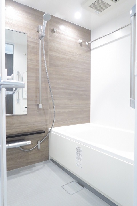 ロイジェント志村坂上1階 お風呂