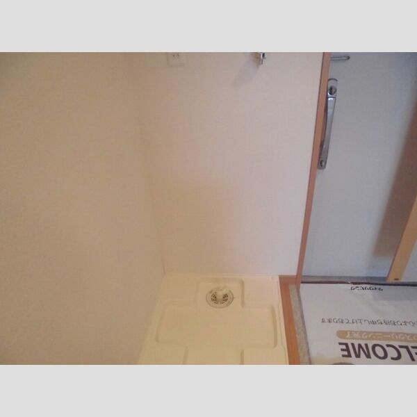 ソシア船堀801号室 室内洗濯機置場