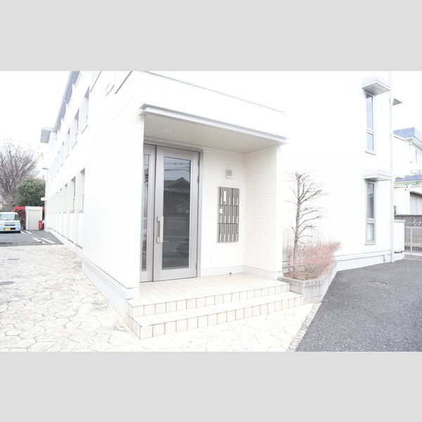 パークリバー206号室 エントランス