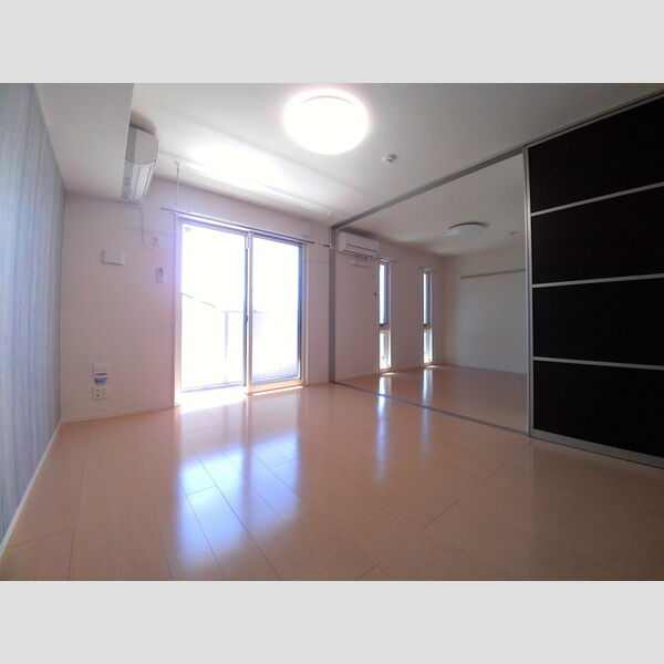 Lune soleil(ルナ・ソレイユ)　A リビングからの眺め