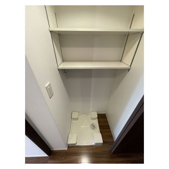 ミリアレジデンス北新宿0504号室 洗濯機置場