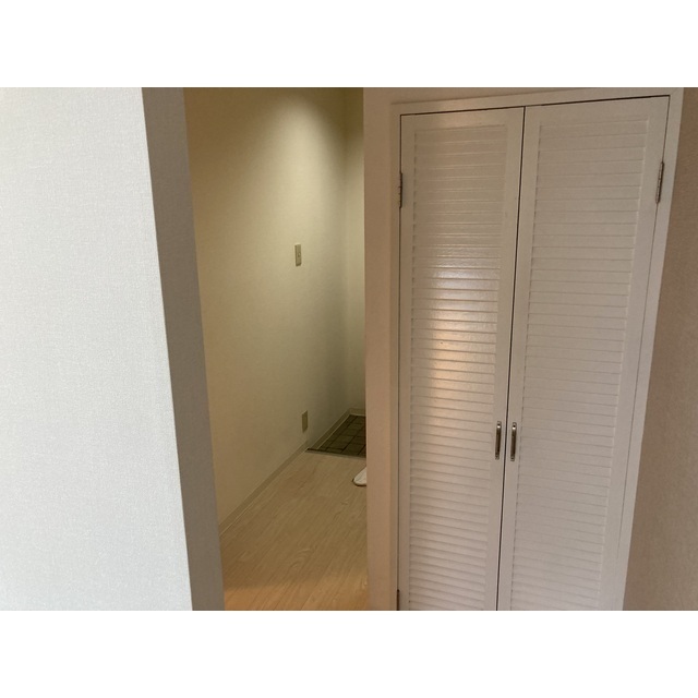 サルーテ熊谷305号室 リビング