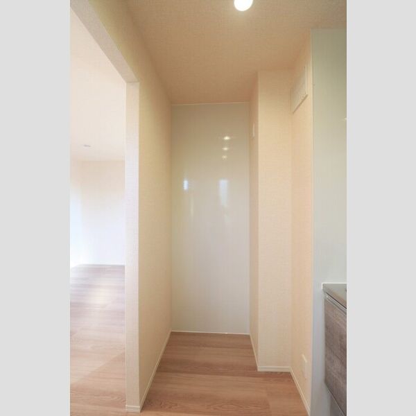 Frais Parfum(フレ パルファン)302号室 冷蔵庫置き場