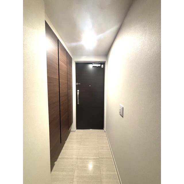 ザ・パークハウス南行徳 廊下　2026年2月撮影