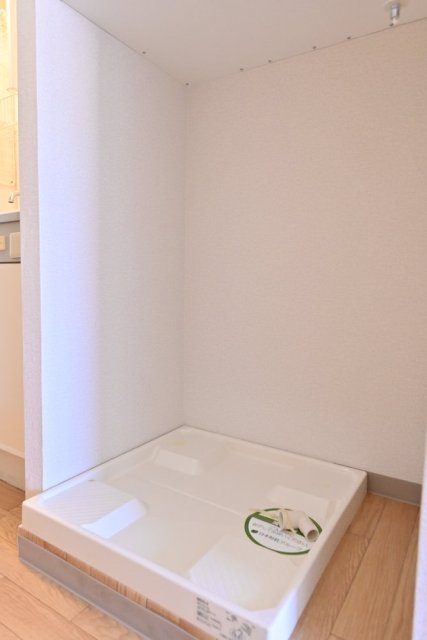 パークハイム駒形 室内洗濯機置場