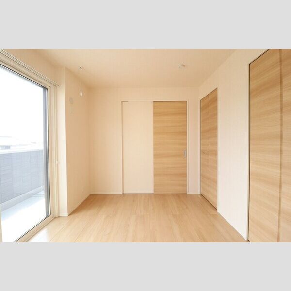 テルミドール302号室 洋室6帖