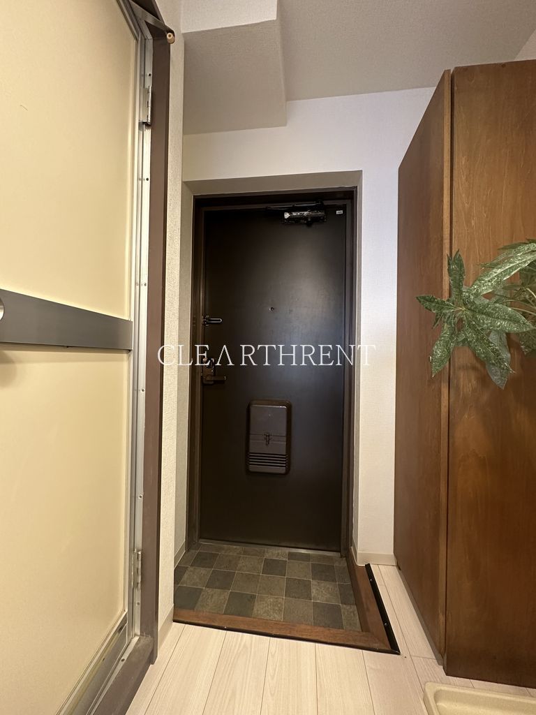 菱和パレス野方 タイル貼りでシューズボックス設置あり