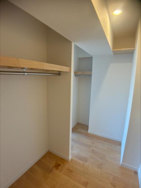 ＥＶＥＲＴＯＷ　Ｃｏｌｏｒｅ　ＳＥＮＧＥＮＤＡＩ1階 リビング