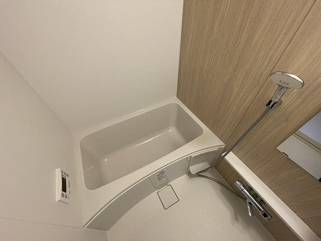 第六鳥塚ビル バス