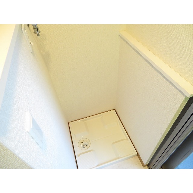 クオーレ西新宿0303号室 室内洗濯機置き場