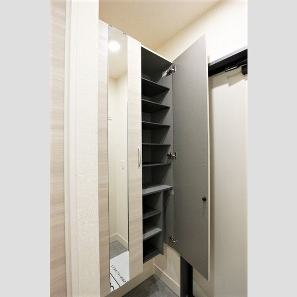 Dear Life203号室 シューズボックス