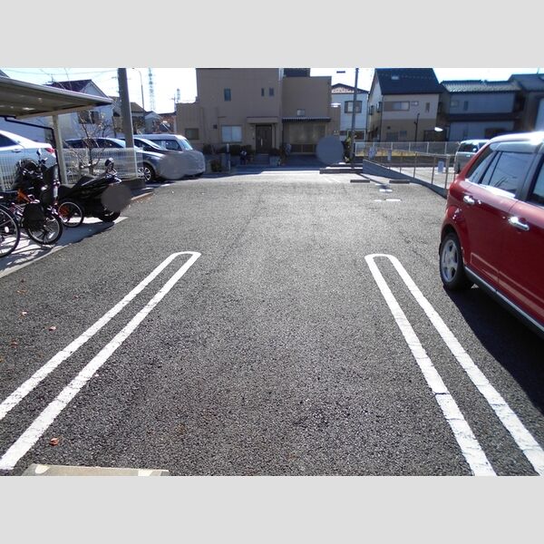 ベルレージュ 駐車場