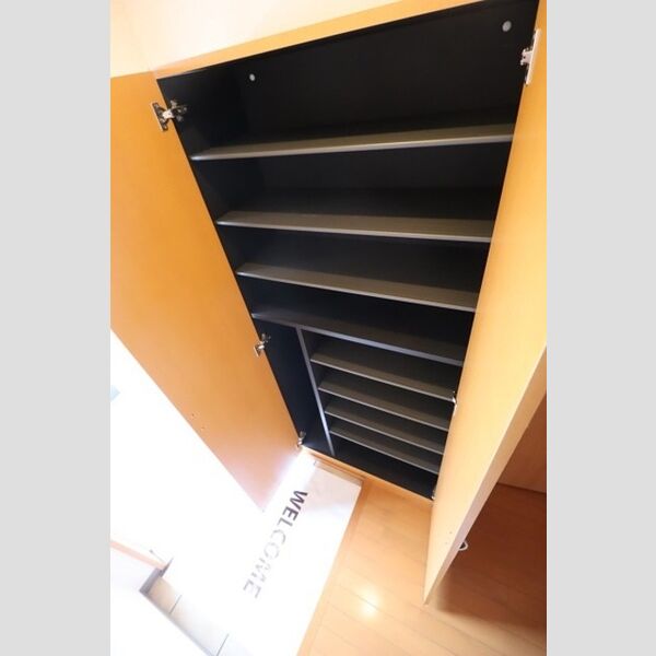 ヴェルドミール カシマ205号室 シューズボックス