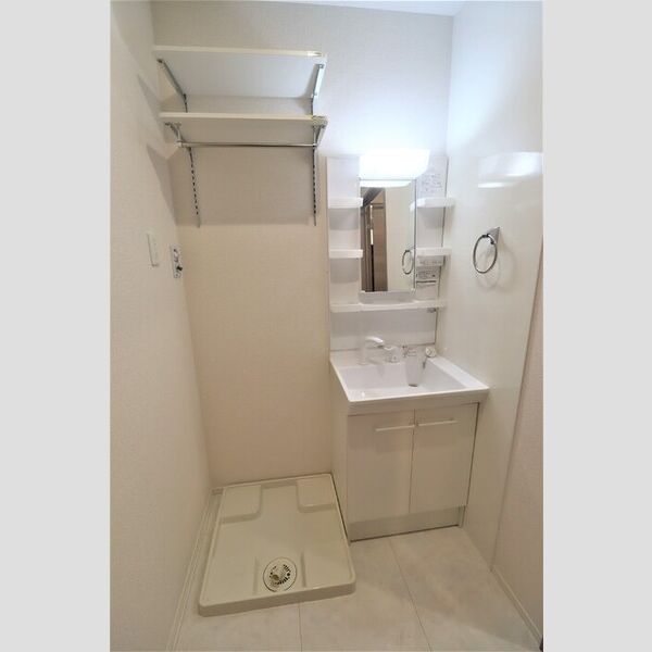 セレスティア池袋立教通り 洗面所