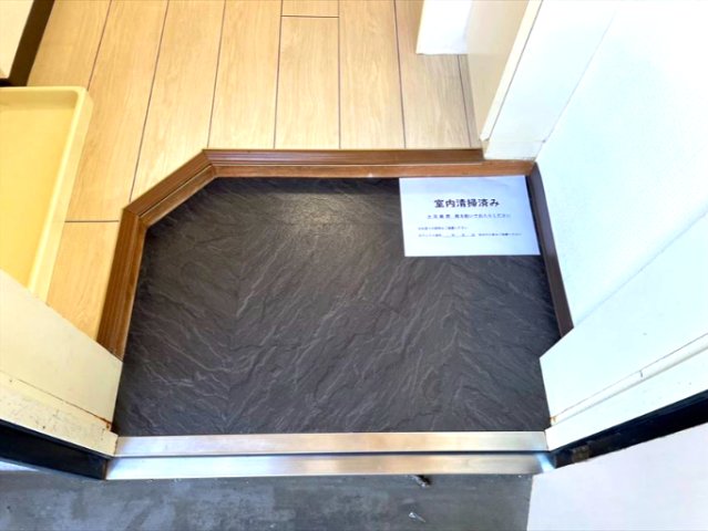 Ｆ５ハクジュハウス103号室 玄関