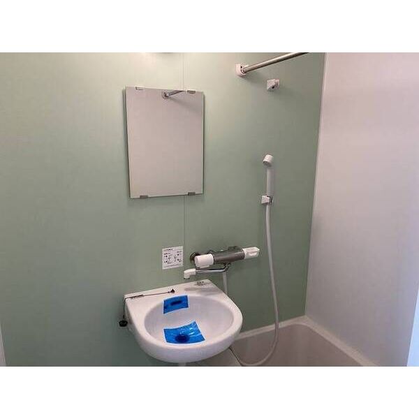 ポンデロッサ駒岡 洗面