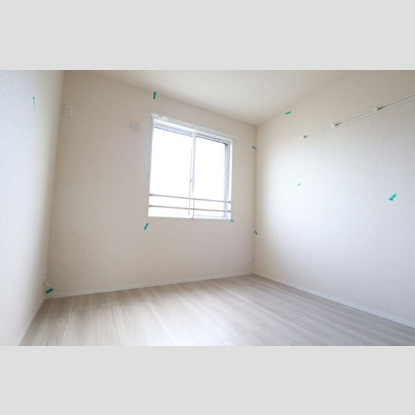 Sunny Hills　B棟302号室 洋室　5.6帖