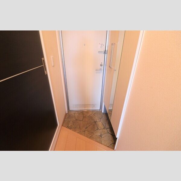 ベルブランカ 玄関