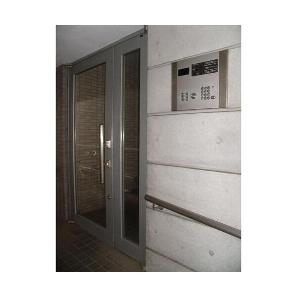 久我山・荻野ビル エントランス