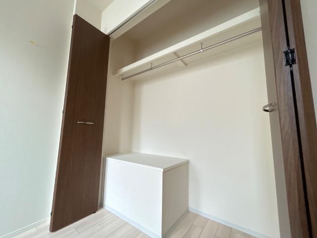 キャメロット八王子203号室 収納