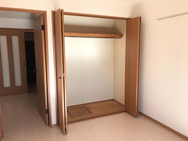 クレイスヴィラ クローゼット