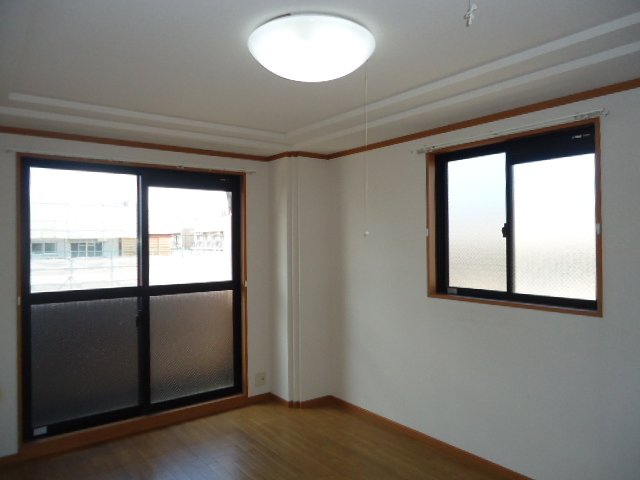 コンフォートＮⅡ403号室 洋室