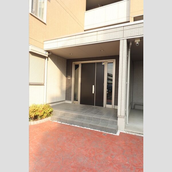 スカイパークYASHIO エントランス