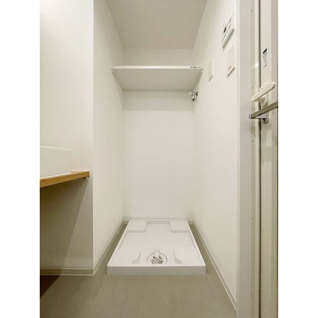 グランパセオ代々木上原0204号室 内観