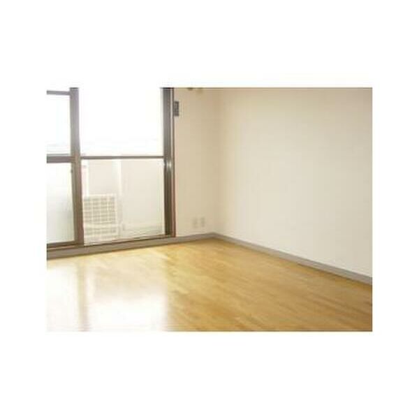 コートビレッジ辻堂 リビング