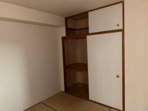 ライオンズマンション勝どき 押入（和室）