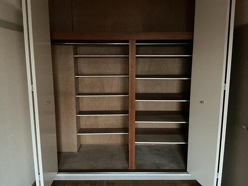 テレパレス船橋三咲Ａ棟 収納（洋室約5.0畳）　※2025年9月撮影