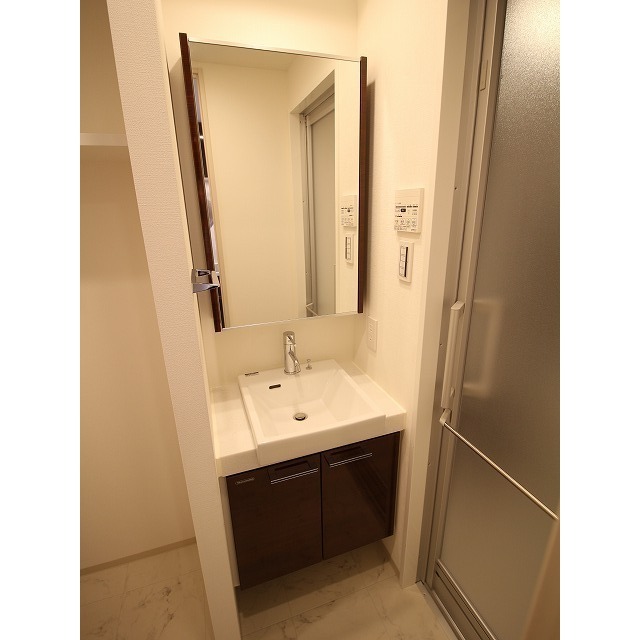 プレール・ドゥーク芝浦306号室 内観