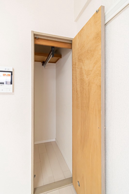 日神パレステージ浦和 内観